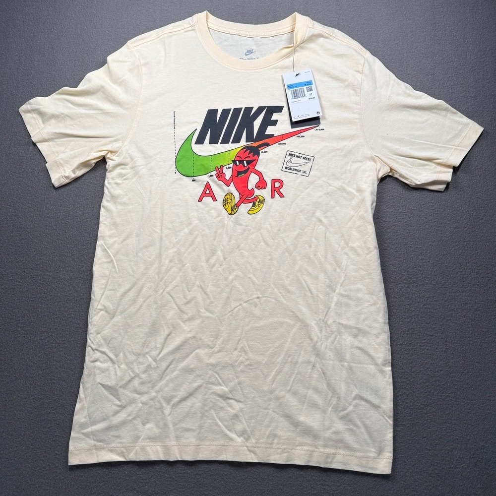 Nike T-Shirt Mens Medium Tall Cream Hot Soles Chili Pepper Graphic HQ9258-114